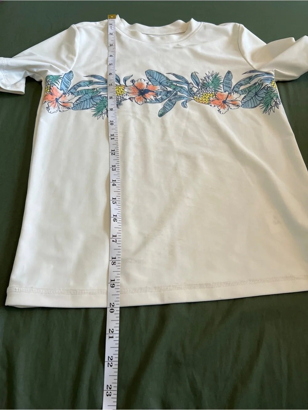Boys OshKosh B'gosh White Short-Sleeve Tee with Tropical Floral Band Size 8